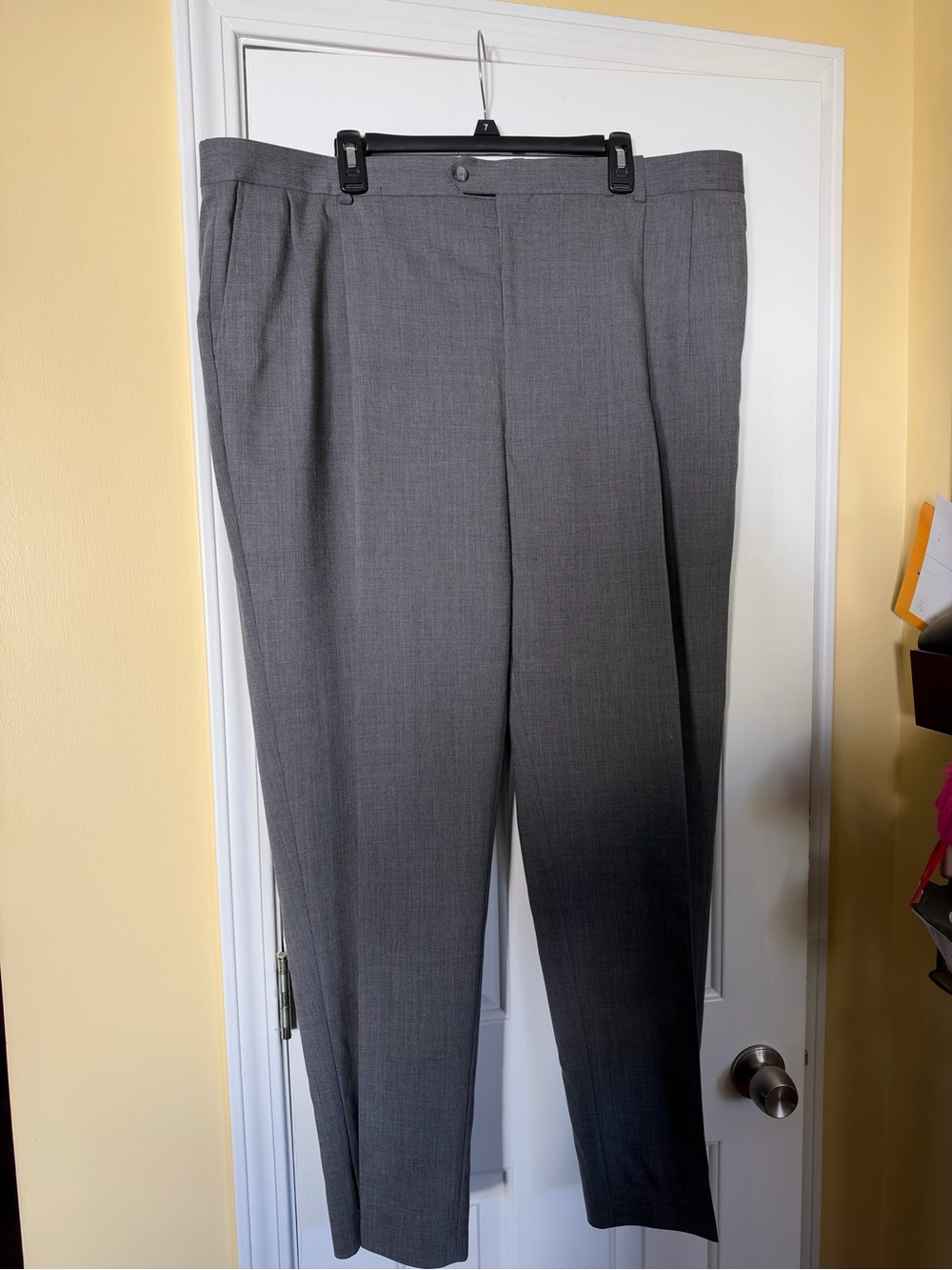Men's Gray Dress Trousers - Classic Tailored Fit
